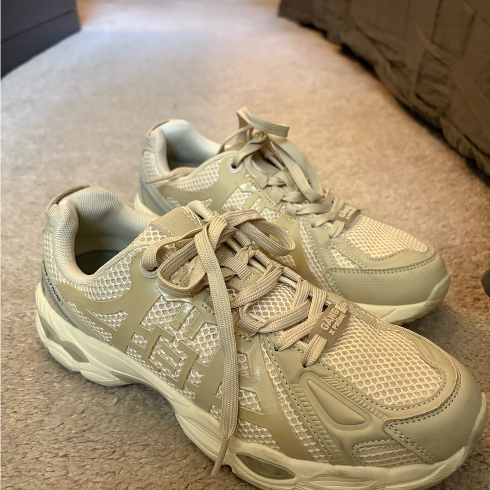 Prune Beige Mesh Sneakers